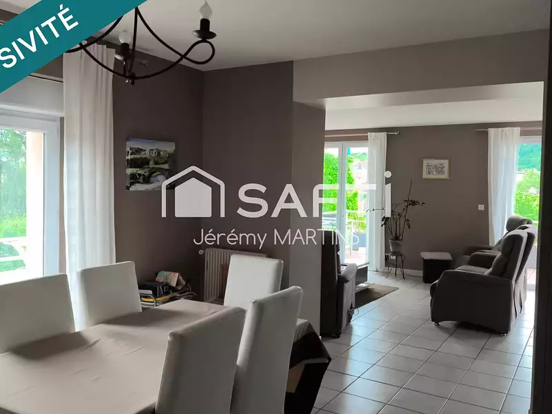 Maison, 174 m²