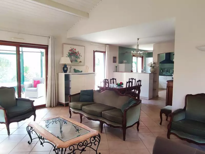Maison, 148 m²