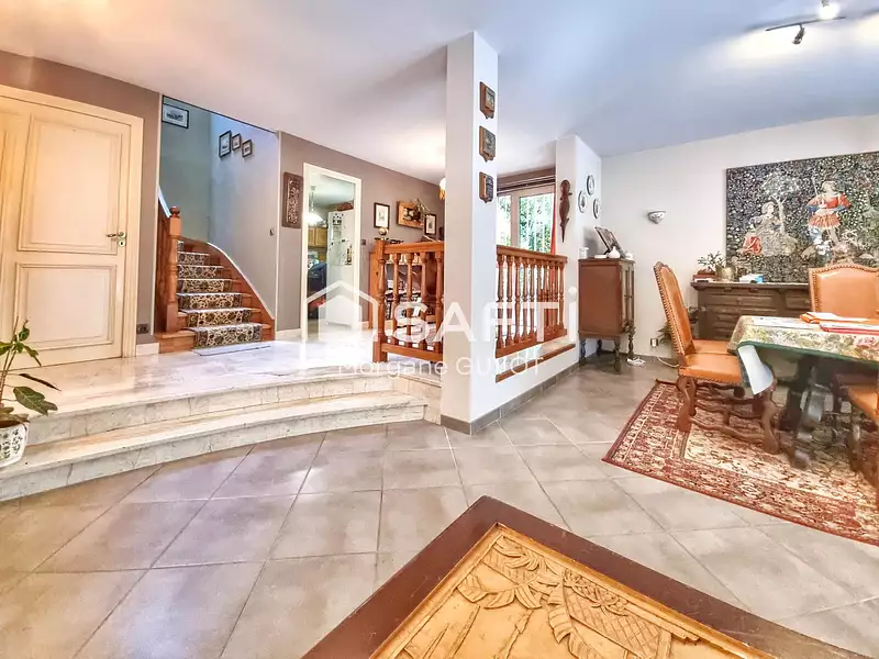 Maison, 147 m²