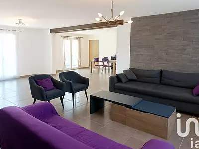 Maison, 186 m²