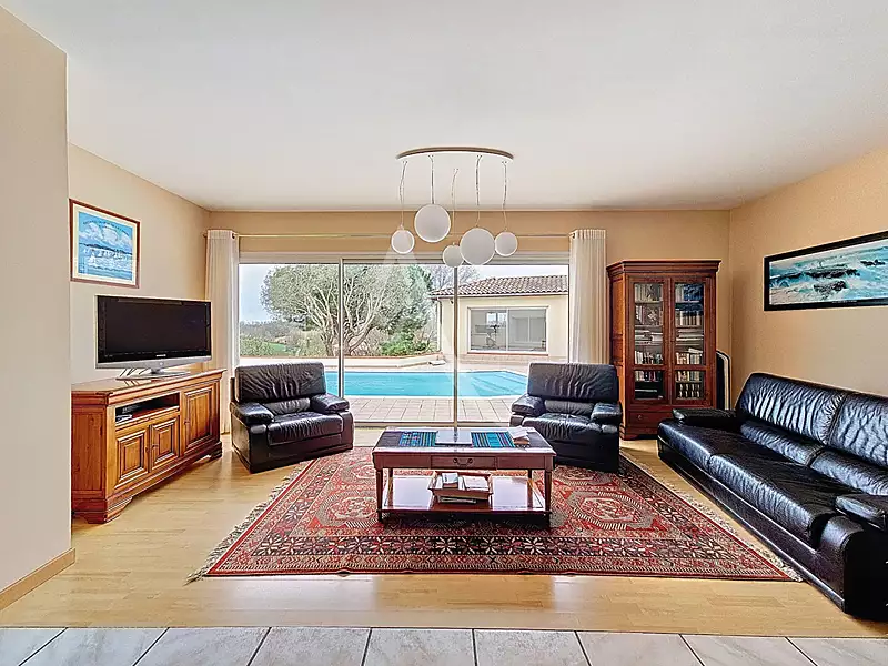 Maison, 310 m²