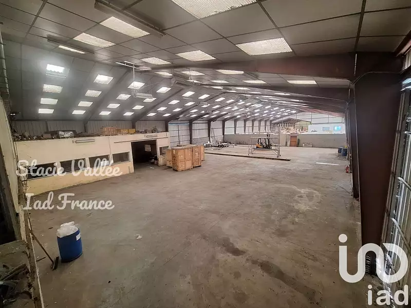 Immeuble, 1 283 m²