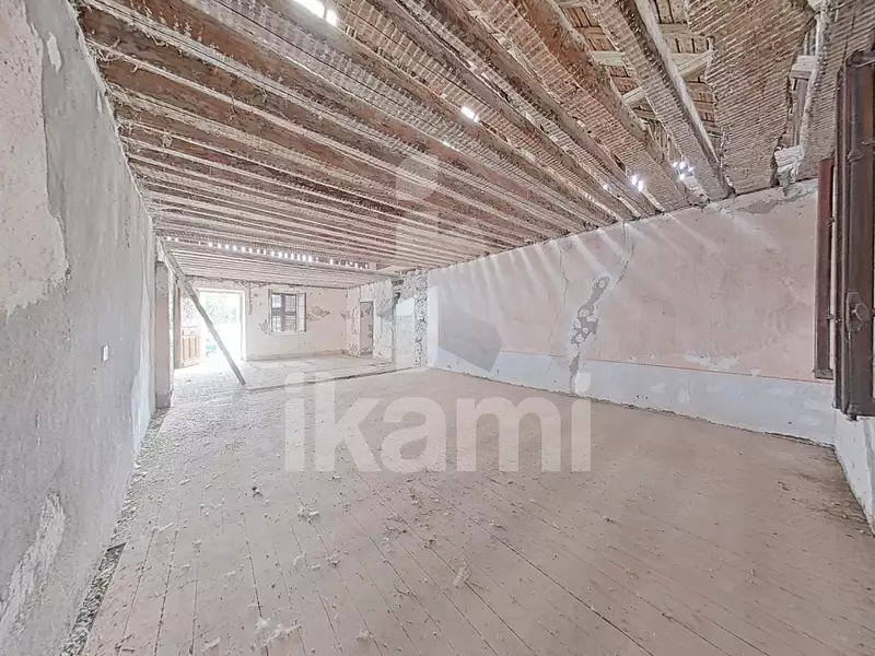 Maison, 304,33 m²