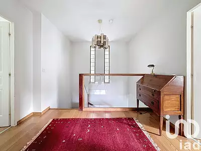 Maison, 239 m²