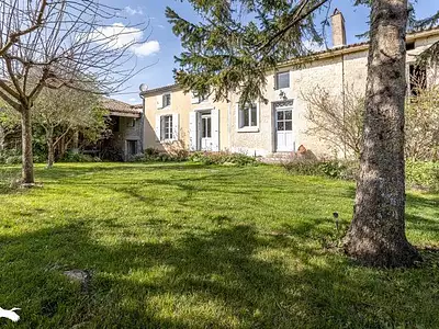 Maison, 246 m²