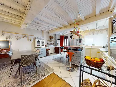 Maison, 169 m²