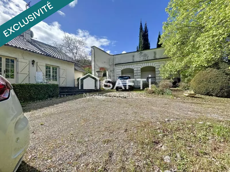 Maison, 300 m²