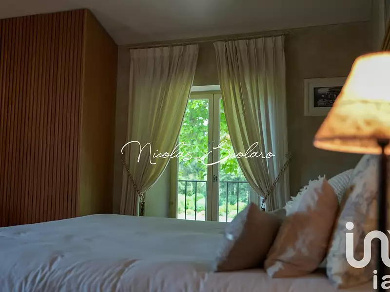 Maison, 310 m²