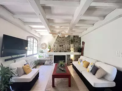 Maison, 277 m²