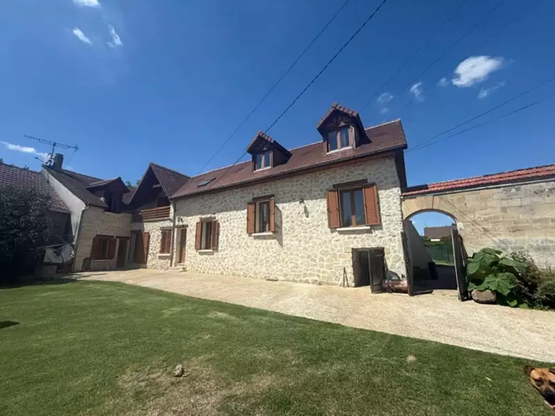 Maison, 232 m²