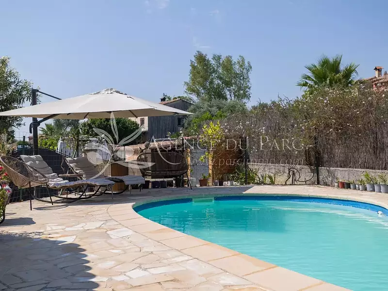 Maison, 168 m²