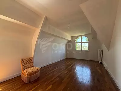 Maison, 200 m²