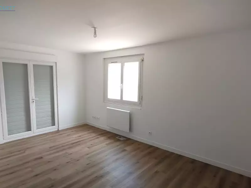 Maison, 180 m²
