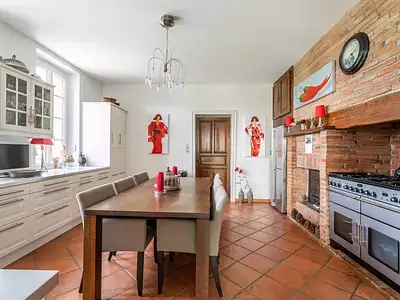 Maison, 330 m²