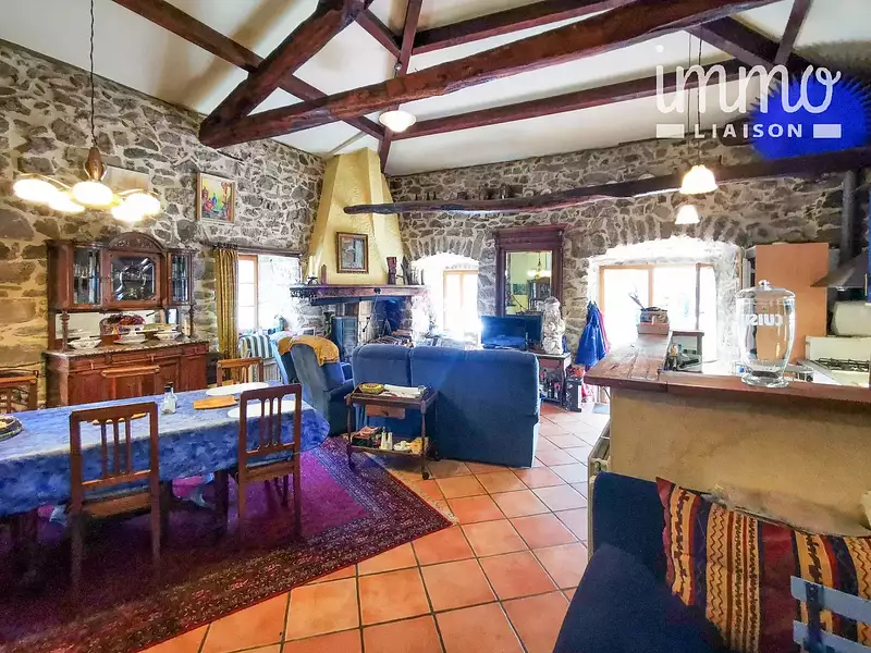 Maison, 180 m²