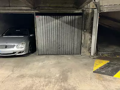 Parking, 11 m²