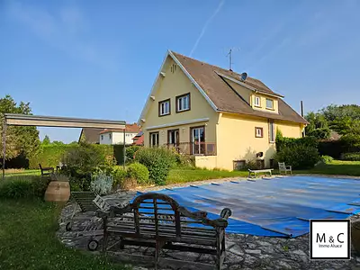 Maison, 278 m²