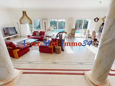 Maison, 237 m²