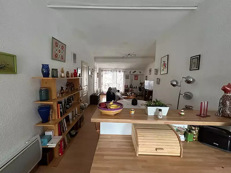 Immeuble, 115 m²