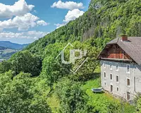 Maison, 218 m²