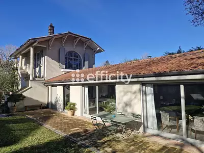 Maison, 180 m²