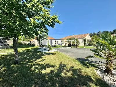Maison, 182 m²