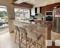 Maison, 230 m²