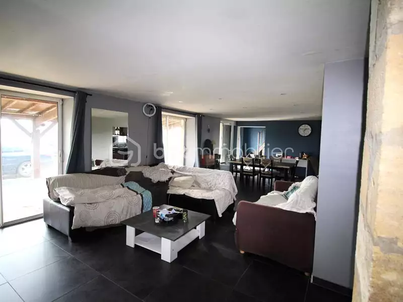 Maison, 159 m²