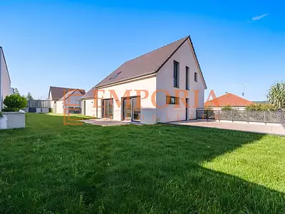 Maison, 143 m²