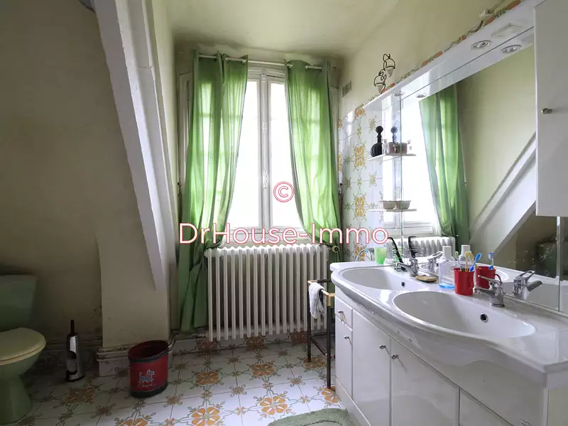Maison, 320 m²