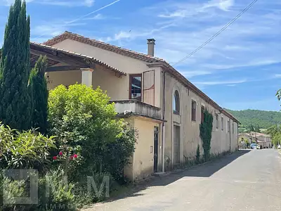 Maison, 640 m²