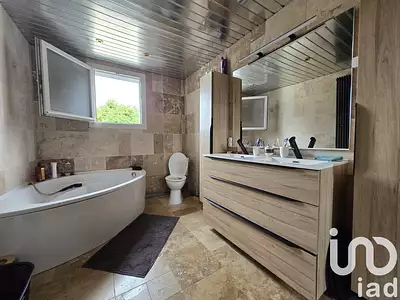 Maison, 250 m²