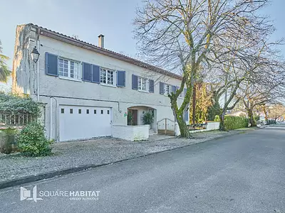 Maison, 296 m²