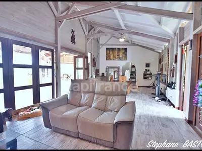 Maison, 153 m²