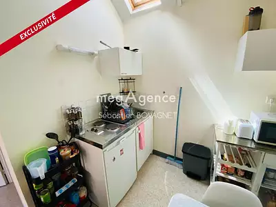 Immeuble, 75 m²