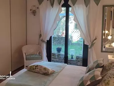Maison, 250 m²