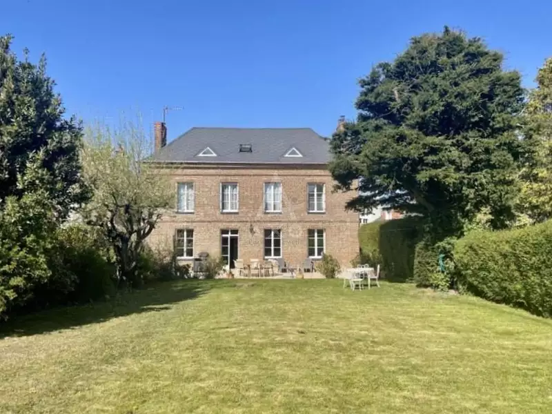 Maison, 280 m²