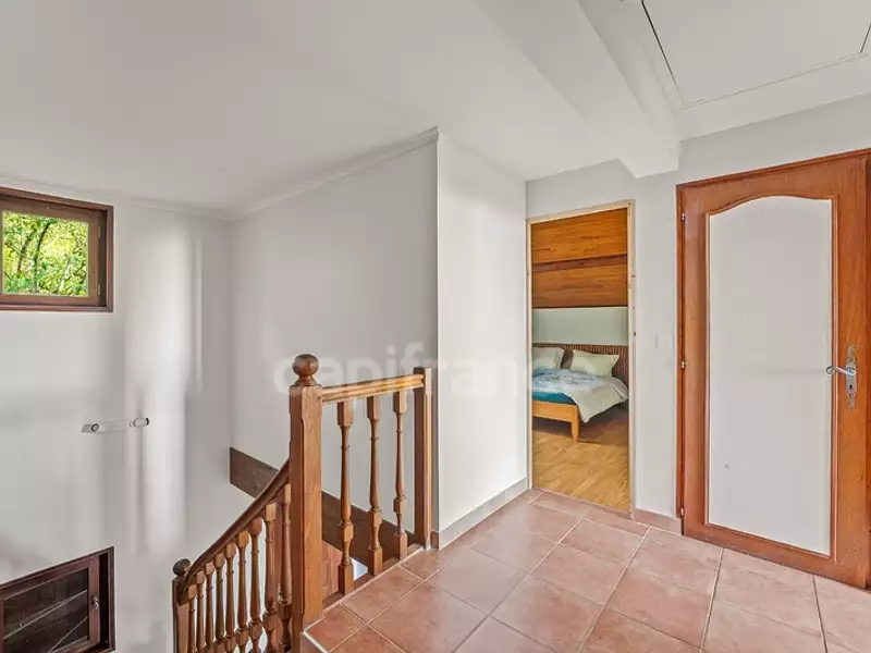 Maison, 180 m²