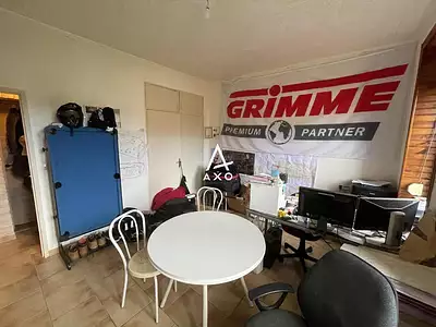 Maison, 215 m²