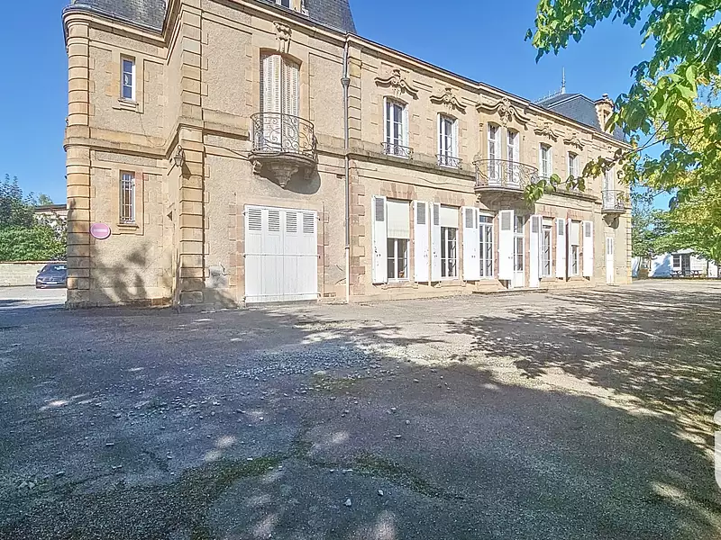 Divers, 900 m²