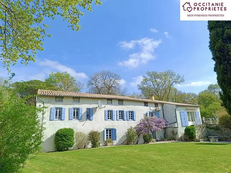 Maison, 271 m²