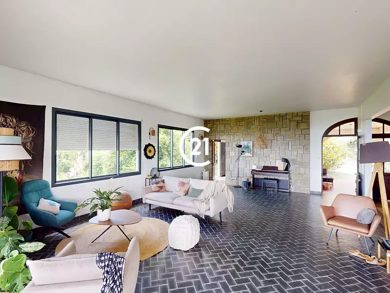 Maison, 170 m²