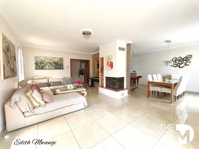 Maison, 160 m²