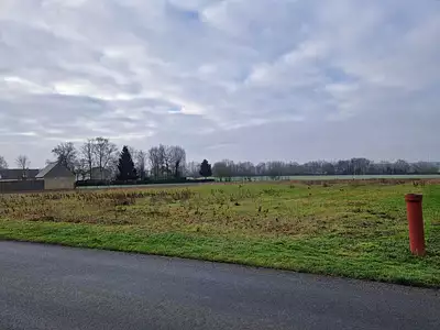 Terrain, 8 267 m²