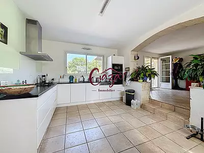 Maison, 321 m²