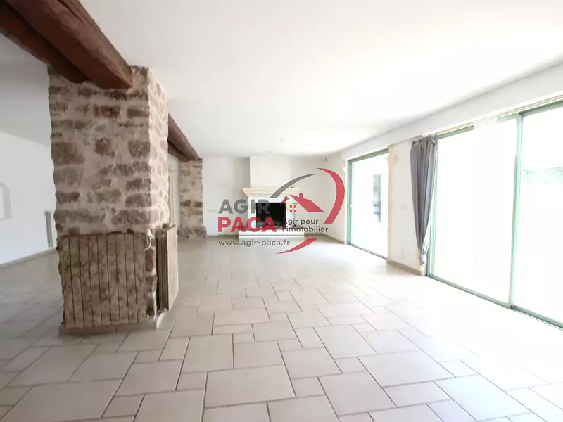 Maison, 191 m²