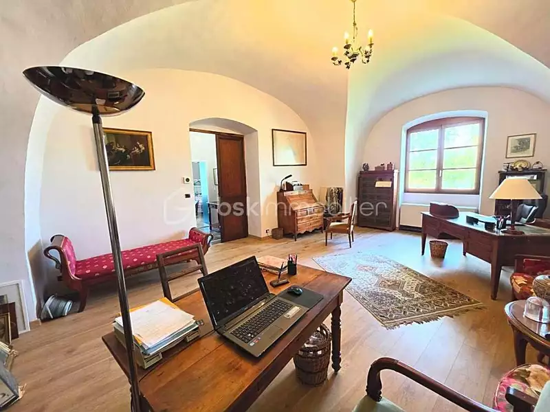 Maison, 387 m²