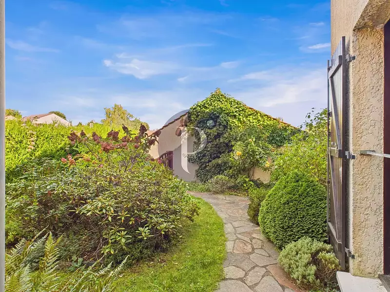 Maison, 156 m²