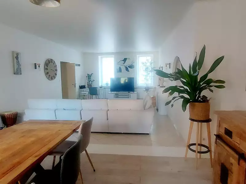 Maison, 260 m²