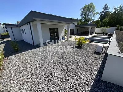 Maison, 240 m²